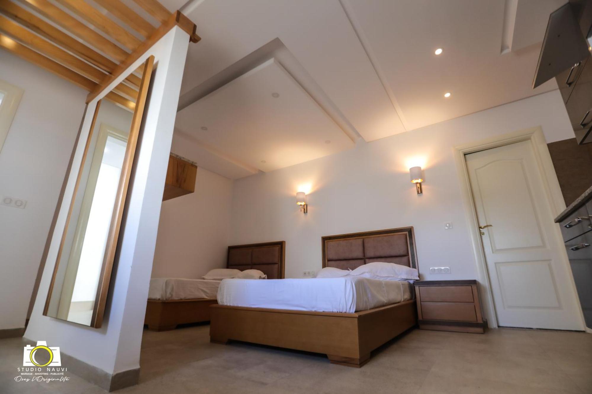Appartement Immeuble Gazbar à Gabès Extérieur photo